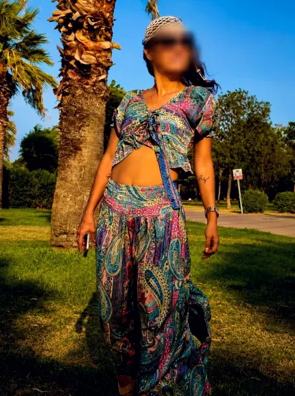 Elif, 33