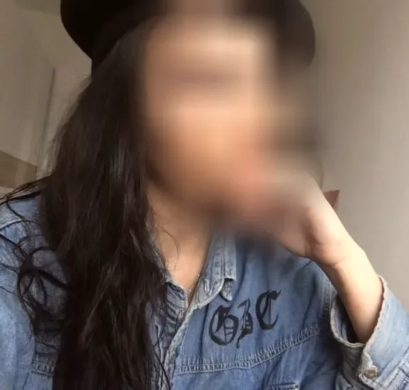 Jovana, 28