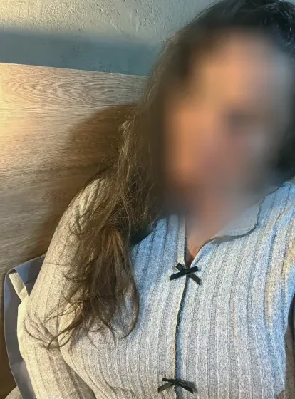 Kamilla, 33