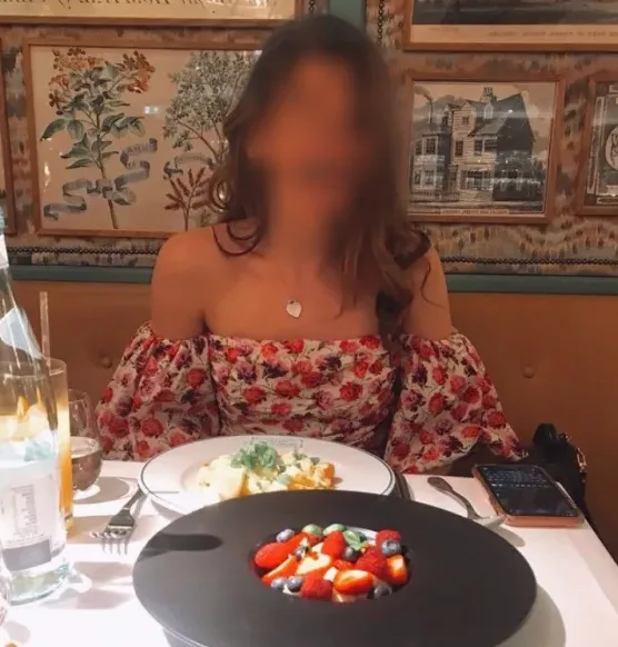 Katrine, 20