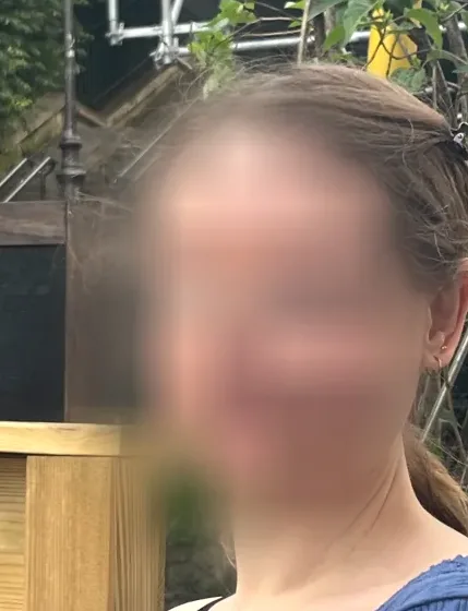 Sara, 34